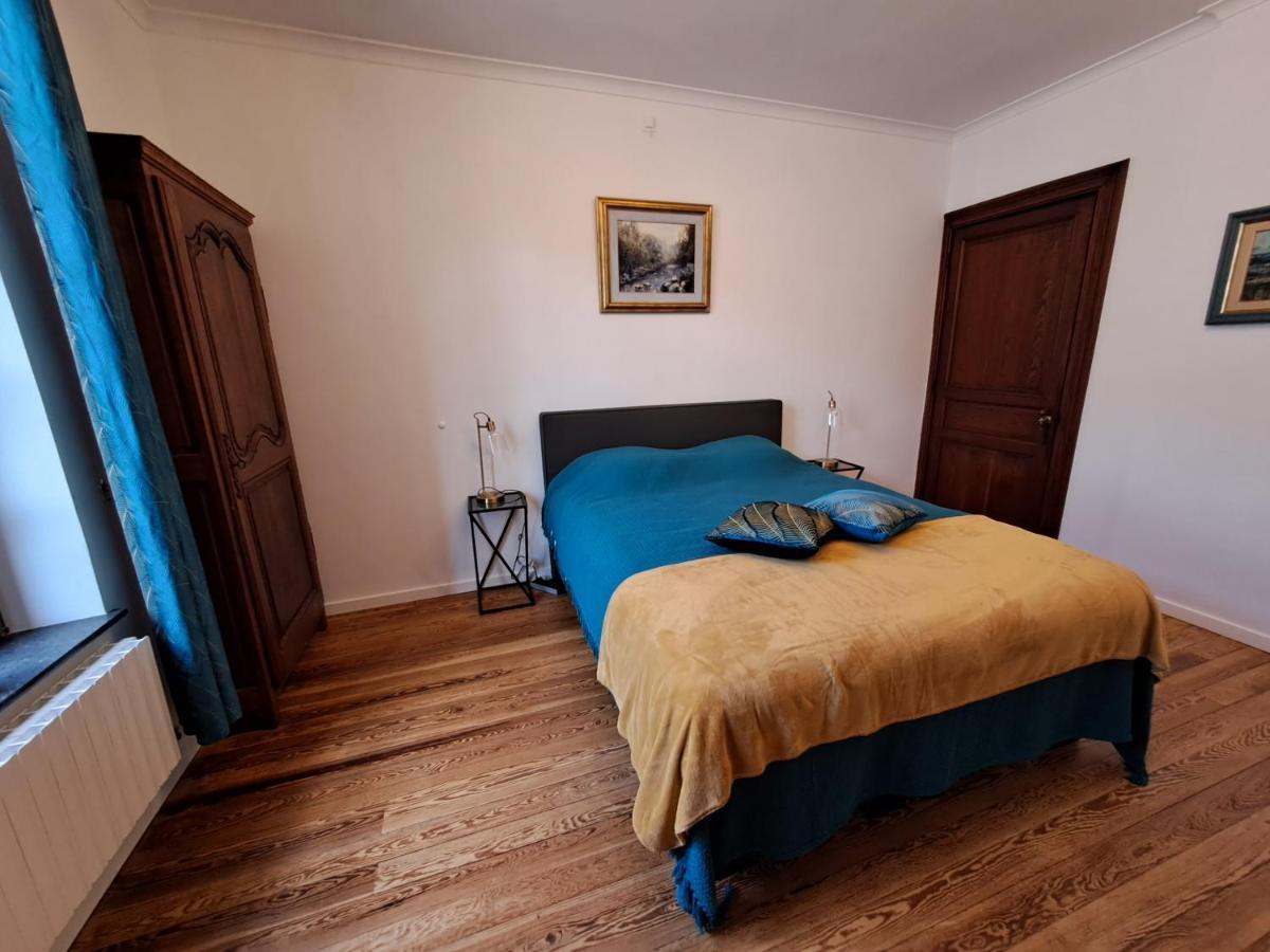 Gite L'Hote-Antique Буйон Екстер'єр фото
