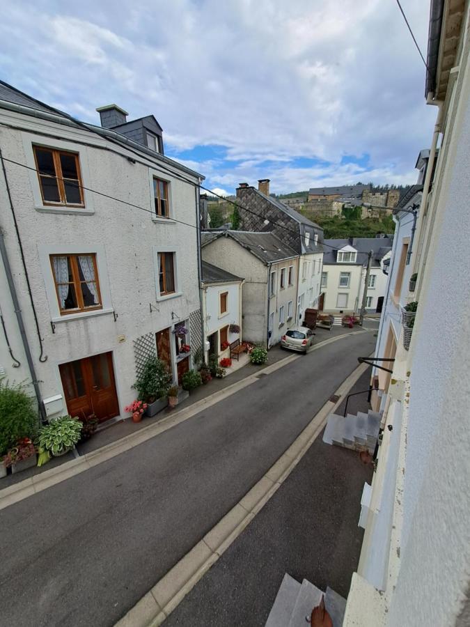 Gite L'Hote-Antique Буйон Екстер'єр фото