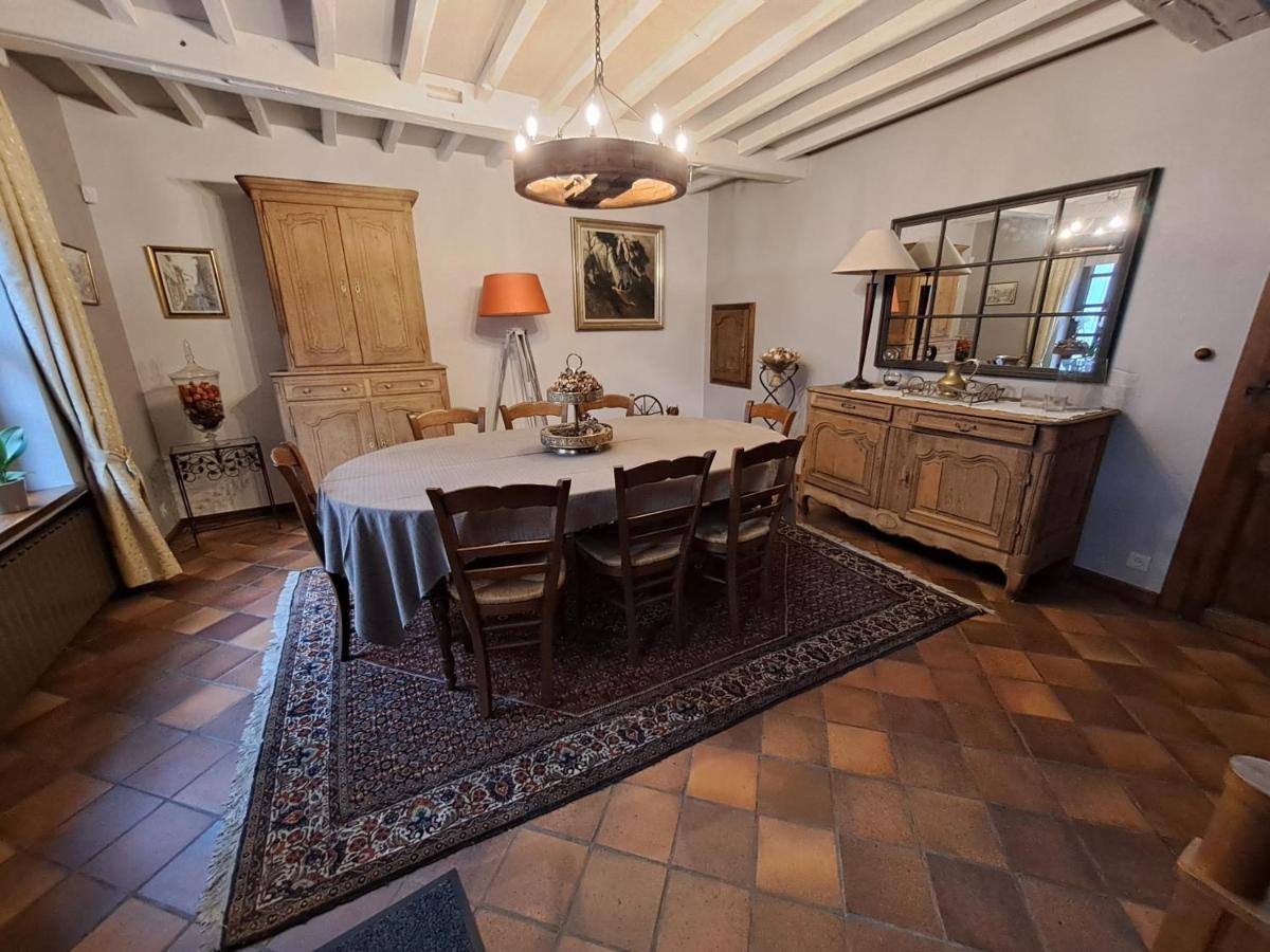 Gite L'Hote-Antique Буйон Екстер'єр фото