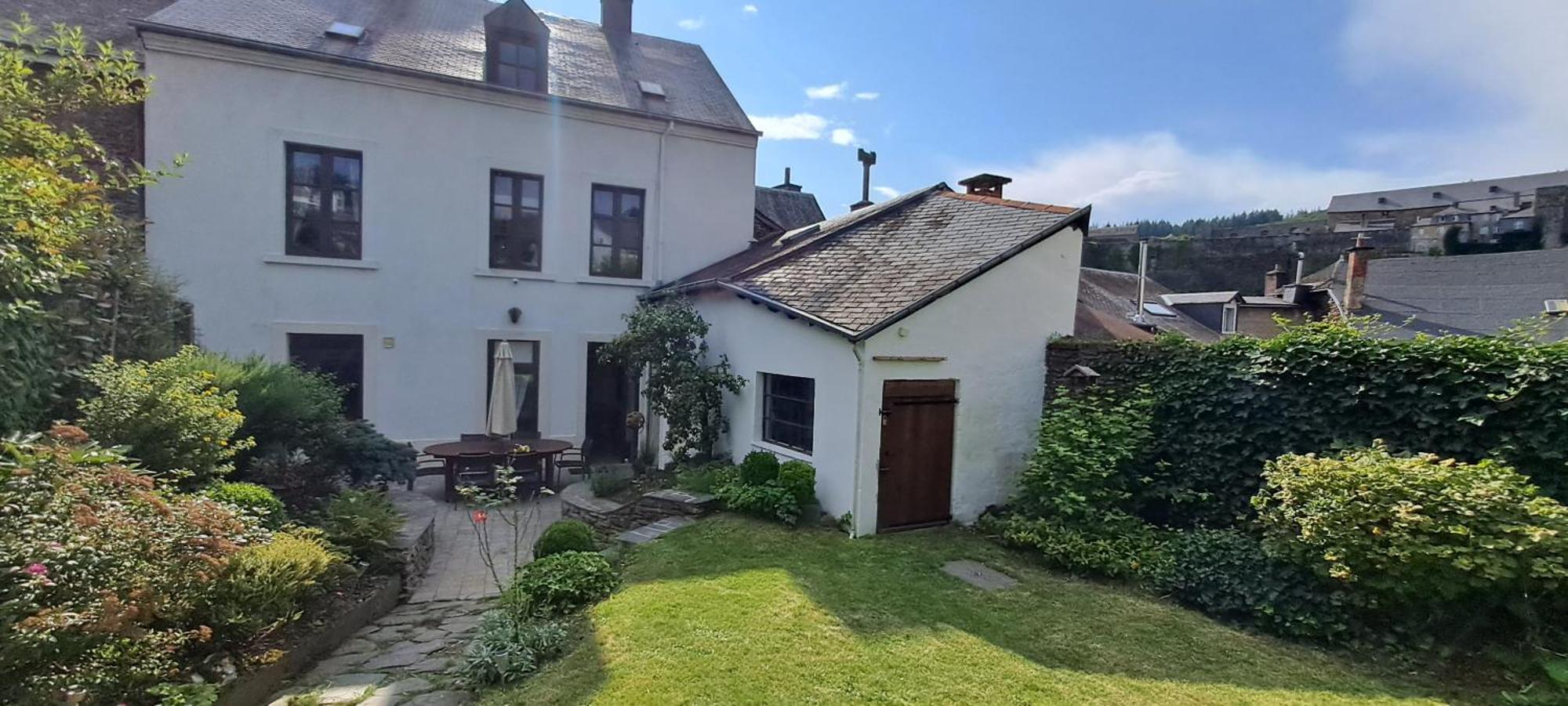 Gite L'Hote-Antique Буйон Екстер'єр фото
